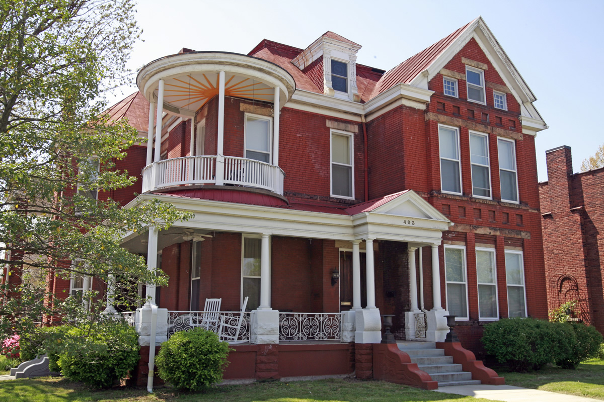 EXIT TOWN & COUNTRY REAL ESTATE Lexington, KY